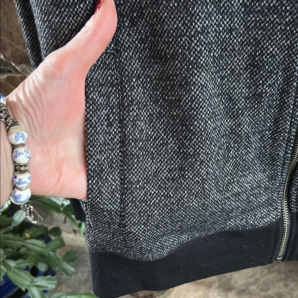 Black and Gray Zip-Up Sweater Size Large with Two Front Slit Pockets; Like New!